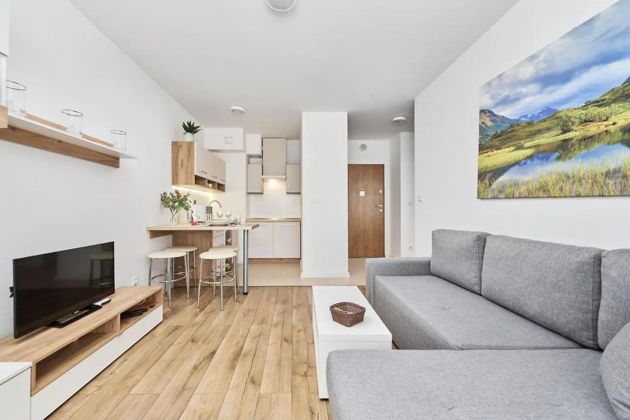 Apartment Krakowska 39 With Ac & Parking & Loggia Wroclaw By Noclegi Renters